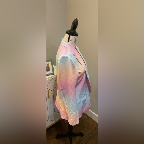 Women’s Color Block Gradient Pastel Blazer size L from Chic Me. - Picture 4 of 9